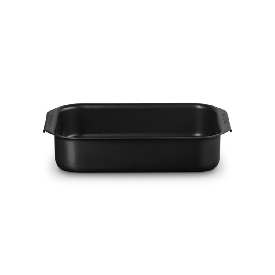 additioanl image for  Le Creuset Rect. Roasting Tin  33 x 26cm 