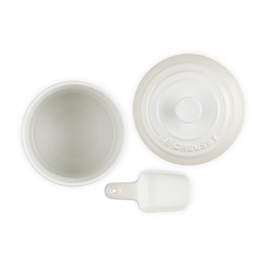 additioanl image for  Le Creuset Pet Food Storage Jar Meringue 