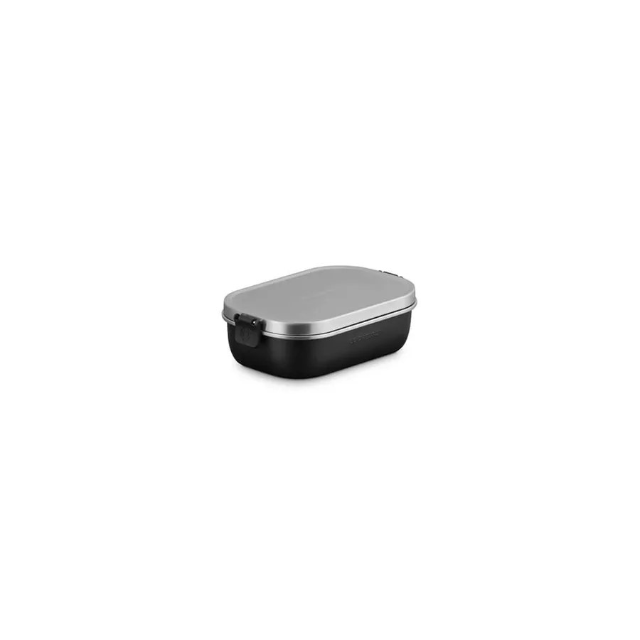 additioanl image for  Le Creuset Lunch Box Matte Black 900 ml 
