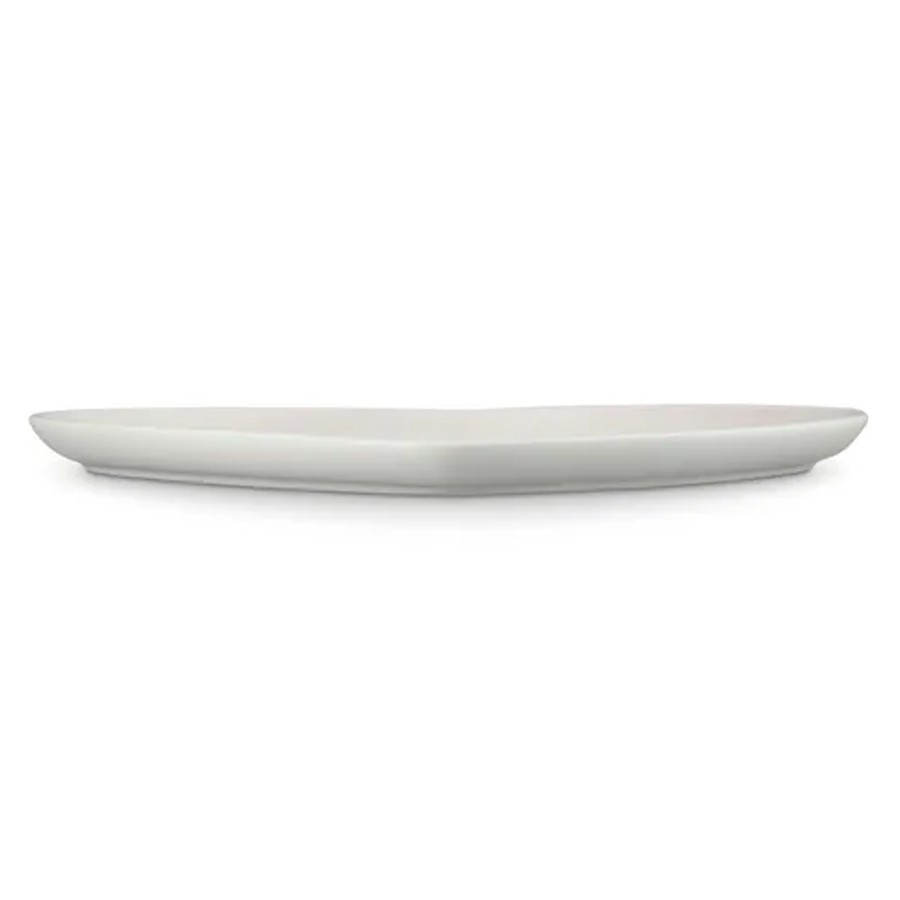 additioanl image for  Le Creuset Heart Serve Plate Mering 32cm 