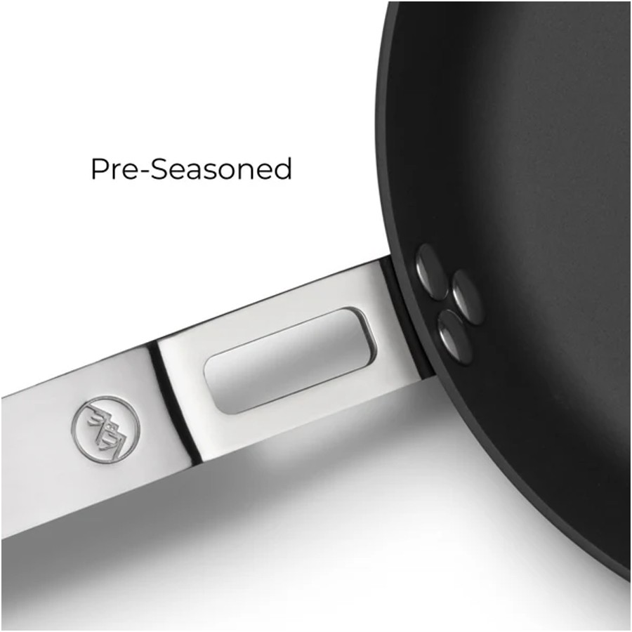 additioanl image for  Bare Carbon Steel Pan with Lid 28 cm 