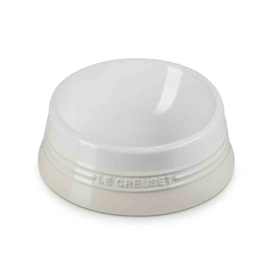 additioanl image for  Le Creuset Dog Bowl Medium Meringue 