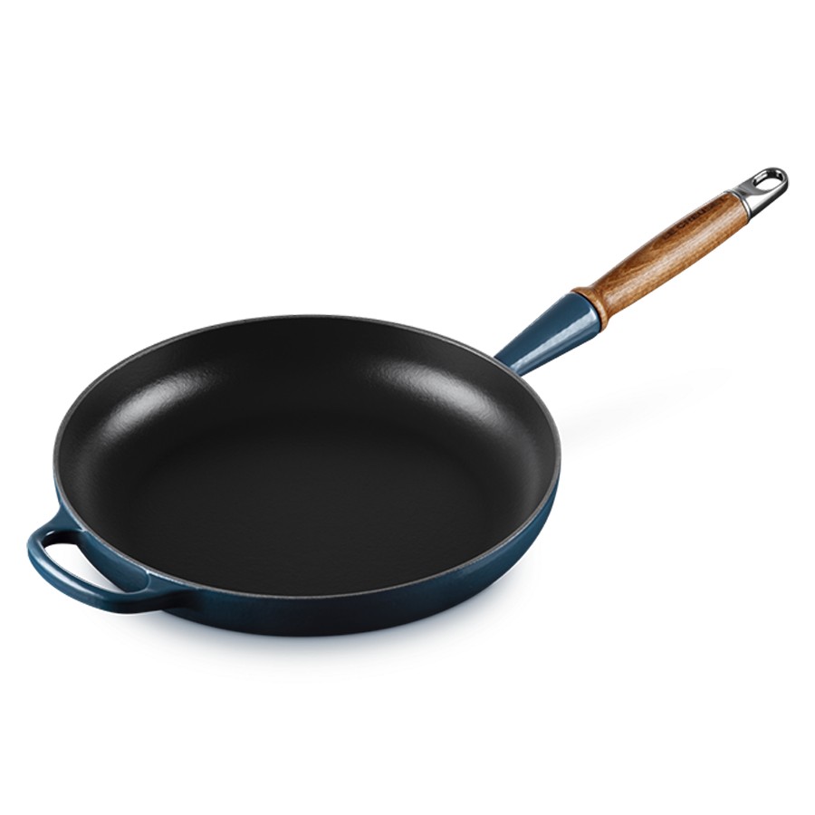 additioanl image for  Le Creuset Skillet Wood Handle Nuit 28cm 