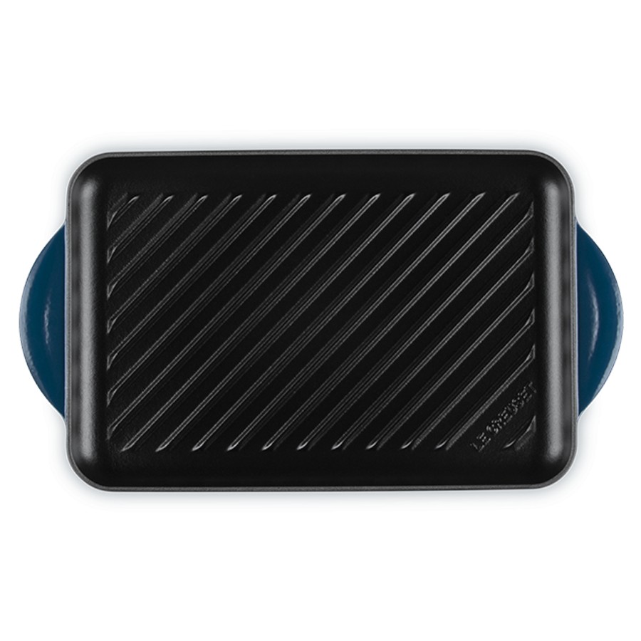 additioanl image for  Le Creuset Rectangular Grill Nuit 32 cm 