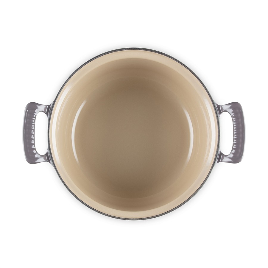 additioanl image for  Le Creuset MH Rd Casserole Flint 26 cm 