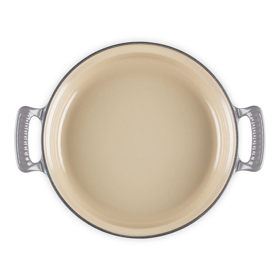 additioanl image for  Le Creuset MH Low Casserole Flint 28 cm 