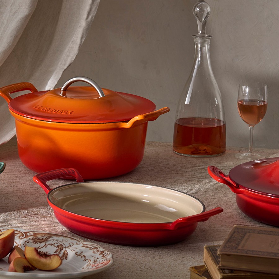 additioanl image for  Le Creuset MH Oval Dish Cerise 28 cm 