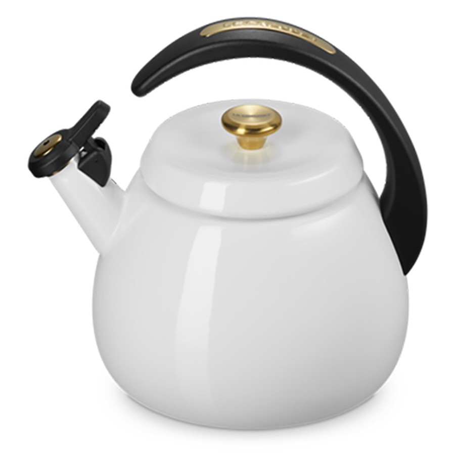 additioanl image for  Le Creuset Cloche Kettle White 2.1 Litre 