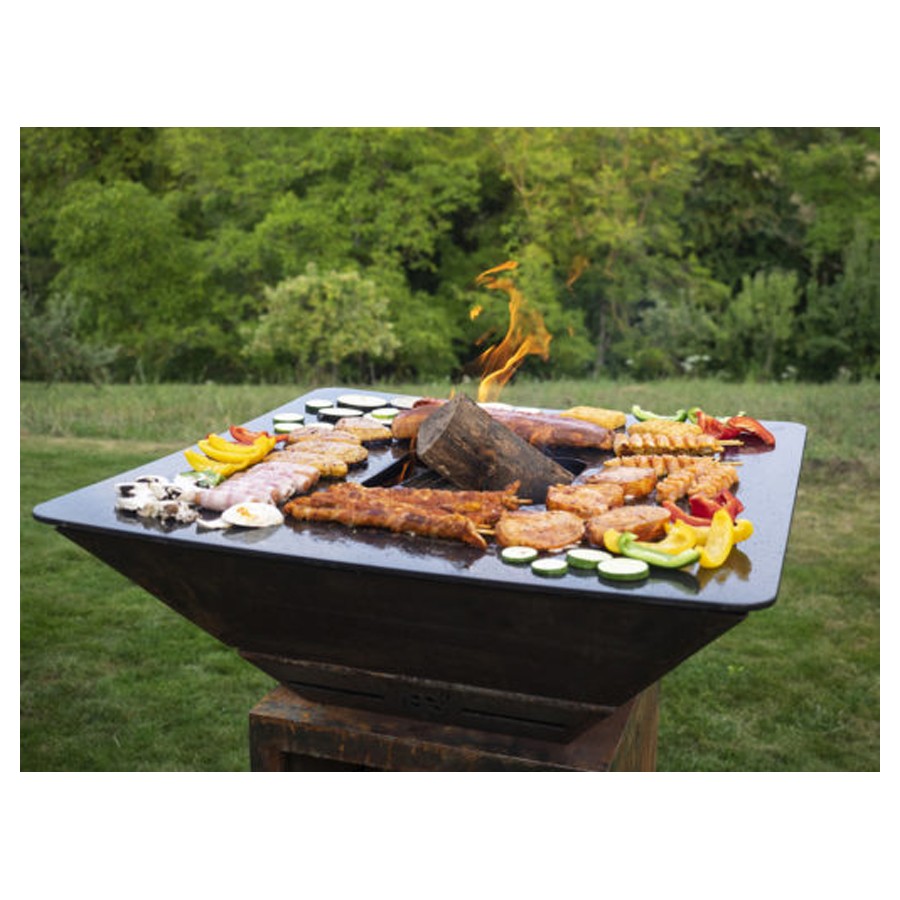 additioanl image for  BlackBull BigQube L Wood Black 95X95cm 