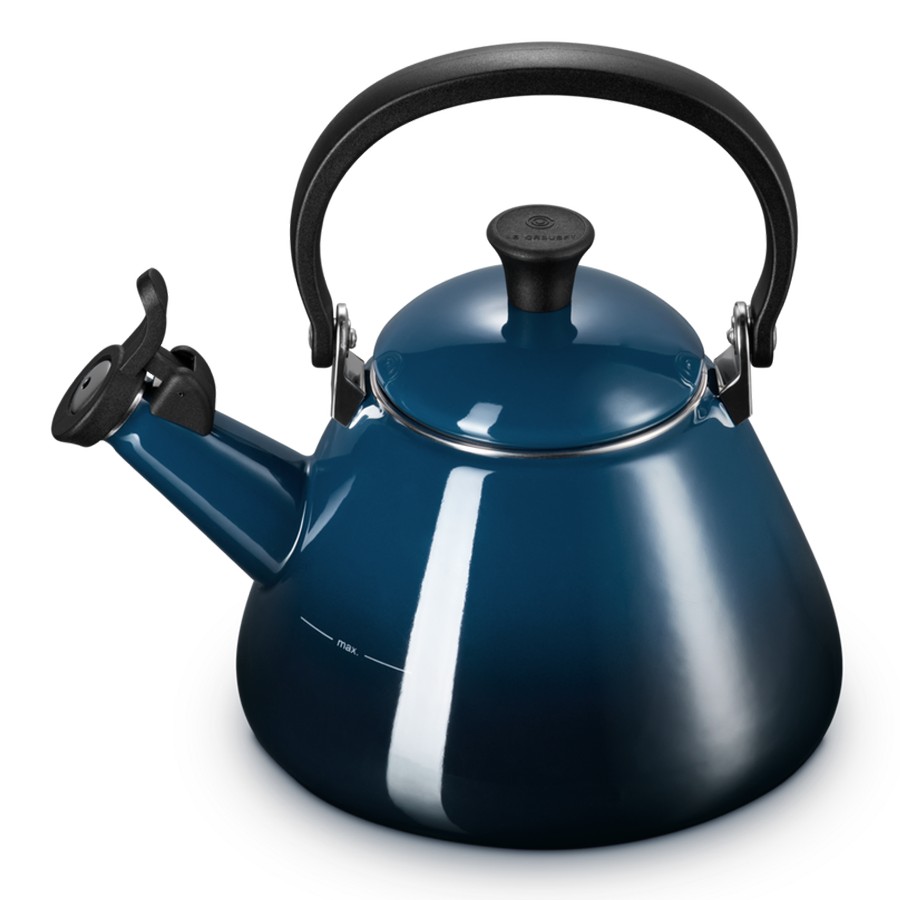 additioanl image for  Le Creuset Kone Kettle Nuit 1.6 Litre 