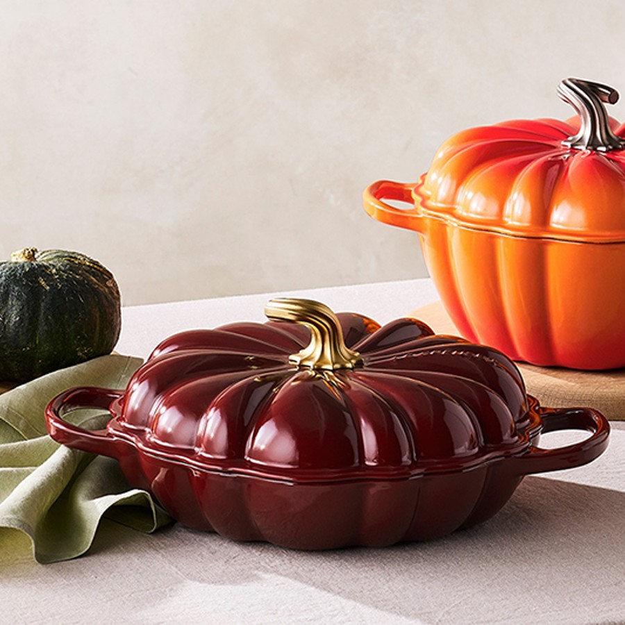 additioanl image for  Le Creuset Pumpkin Braiser Garnet 28 cm 