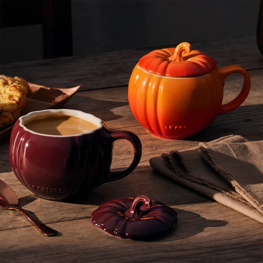 additioanl image for  Le Creuset Pumpkin Mug w/Lid Garnet400ml 