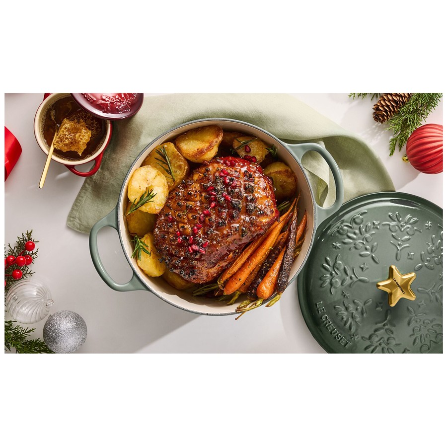 additioanl image for  Le Creuset Noel Rd Casserole Thyme 24 cm 