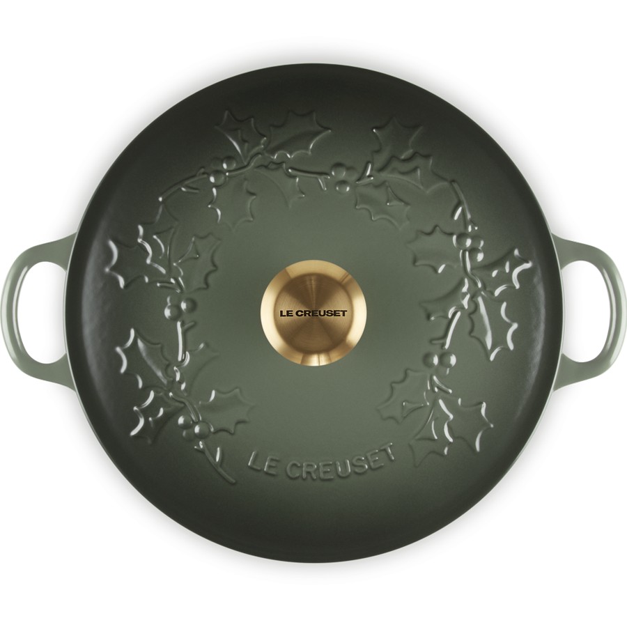 additioanl image for  Le Creuset Holly Soup Pot Thyme 26 cm 