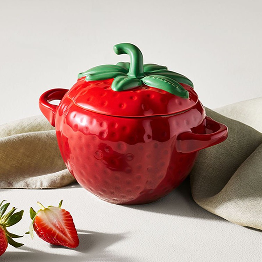 additioanl image for  Le Creuset Straw. Cocotte Cerise 570 ml 