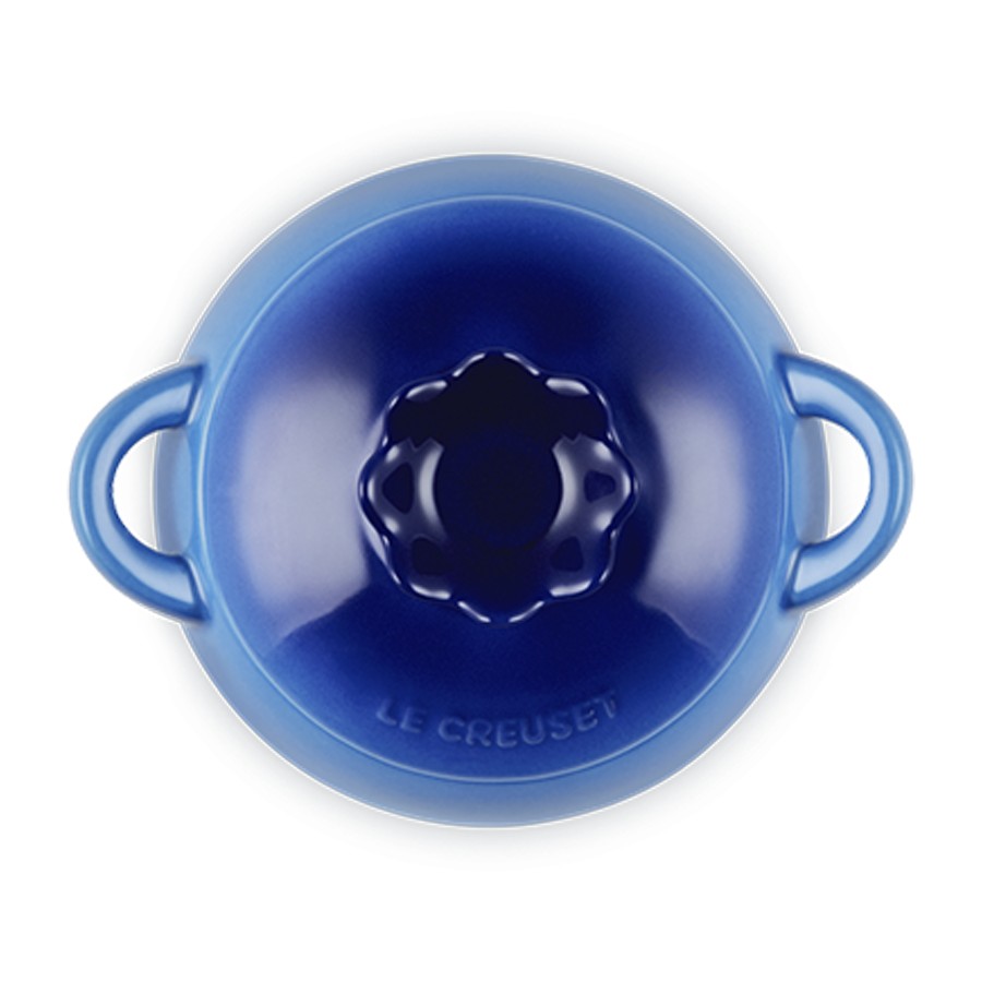additioanl image for  Le Creuset B/Berry Coc. Az. Blue 570 ml 