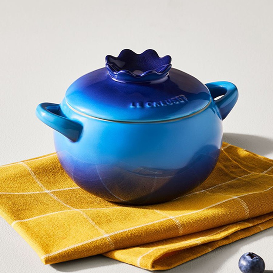 additioanl image for  Le Creuset B/Berry Coc. Az. Blue 570 ml 