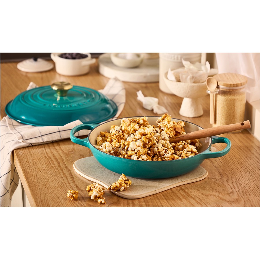 additioanl image for  Le Creuset Shallow Casserole B/Riv 30 cm 