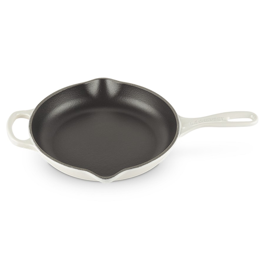 additioanl image for  Le Creuset Round Skillet Meringue 23cm 