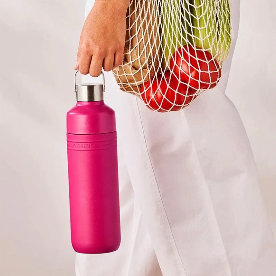 additioanl image for  Le Creuset On The Go Bottle Berry 1 Lit. 