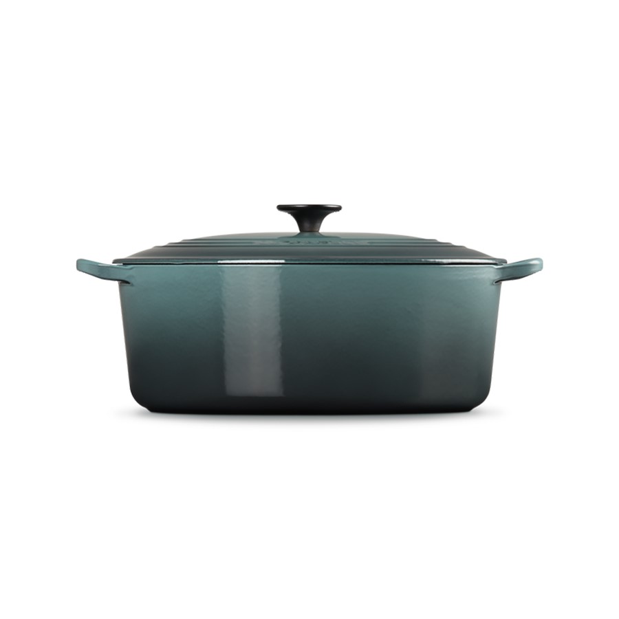 additioanl image for  Le Creuset Classic Oval Cass. Ocean 31cm 