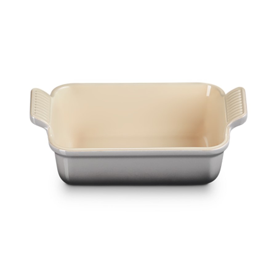 additioanl image for  Le Creuset Gratin Rect. Dish Flint 19 cm 
