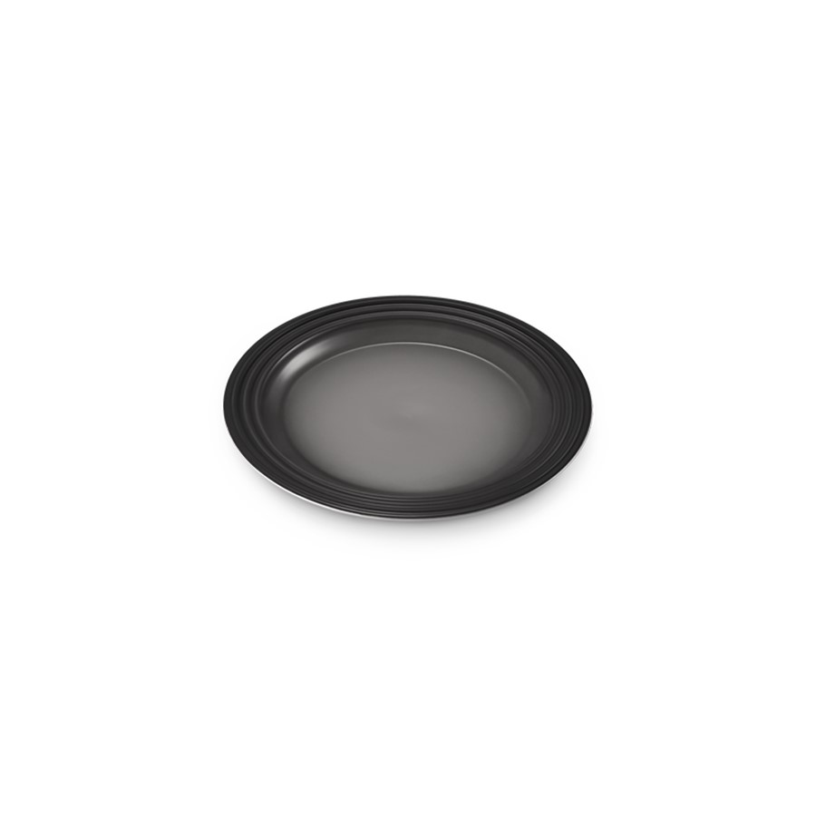 additioanl image for  Le Creuset Salad Plate Flint 22 cm 