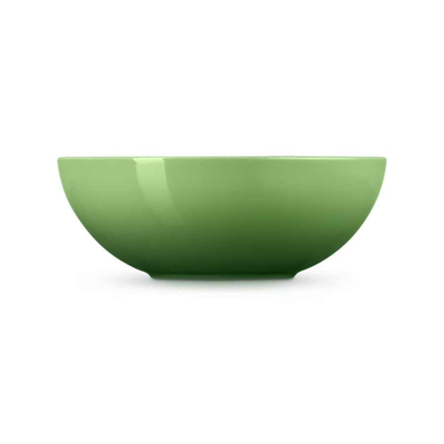 additioanl image for  Le Creuset Serving Bowl Bamboo 24 cm 