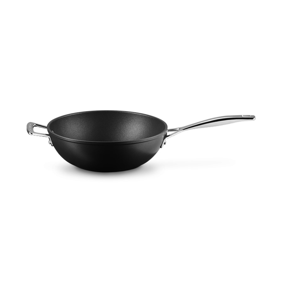 additioanl image for  Le Creuset Stir Fry Pan Black 26 cm 