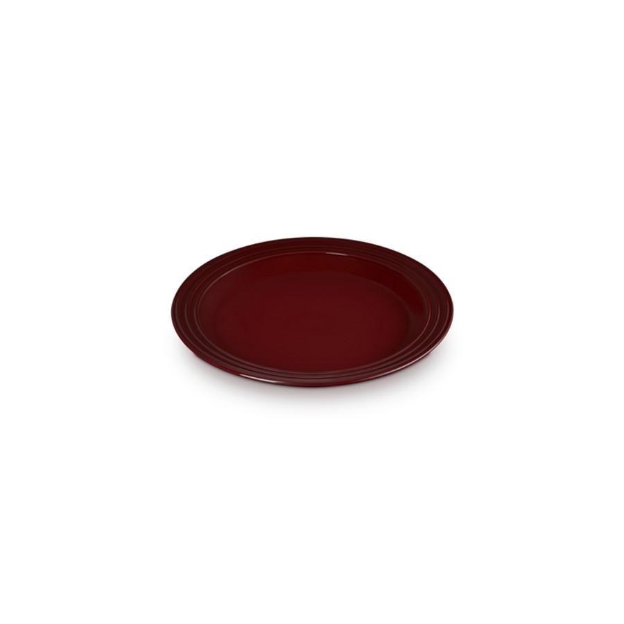 additioanl image for  Le Creuset Salad Plate Garnet 22 cm 