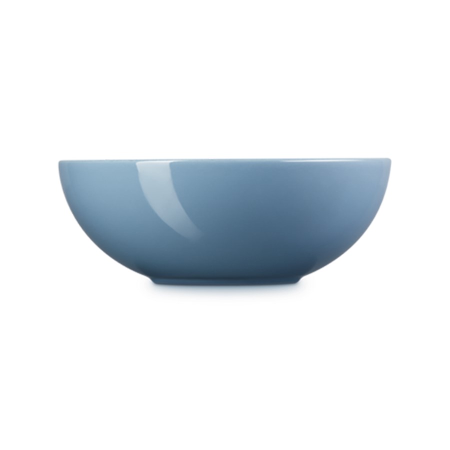 additioanl image for  Le Creuset Serving Bowl Chambray 24 cm 