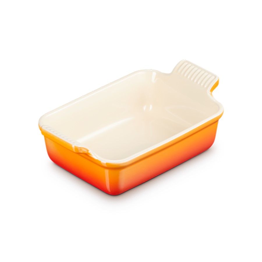 additioanl image for  Le Creuset Gratin Rect. Dish Flame 19 cm 