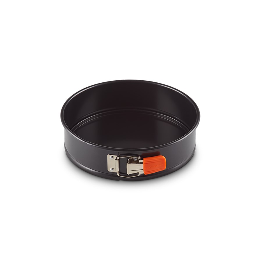 additioanl image for  Le Creuset Springform Rd. Cake Tin 26 cm 