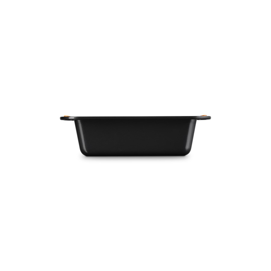 additioanl image for  Le Creuset 19cm Rectangular Loaf Tin 