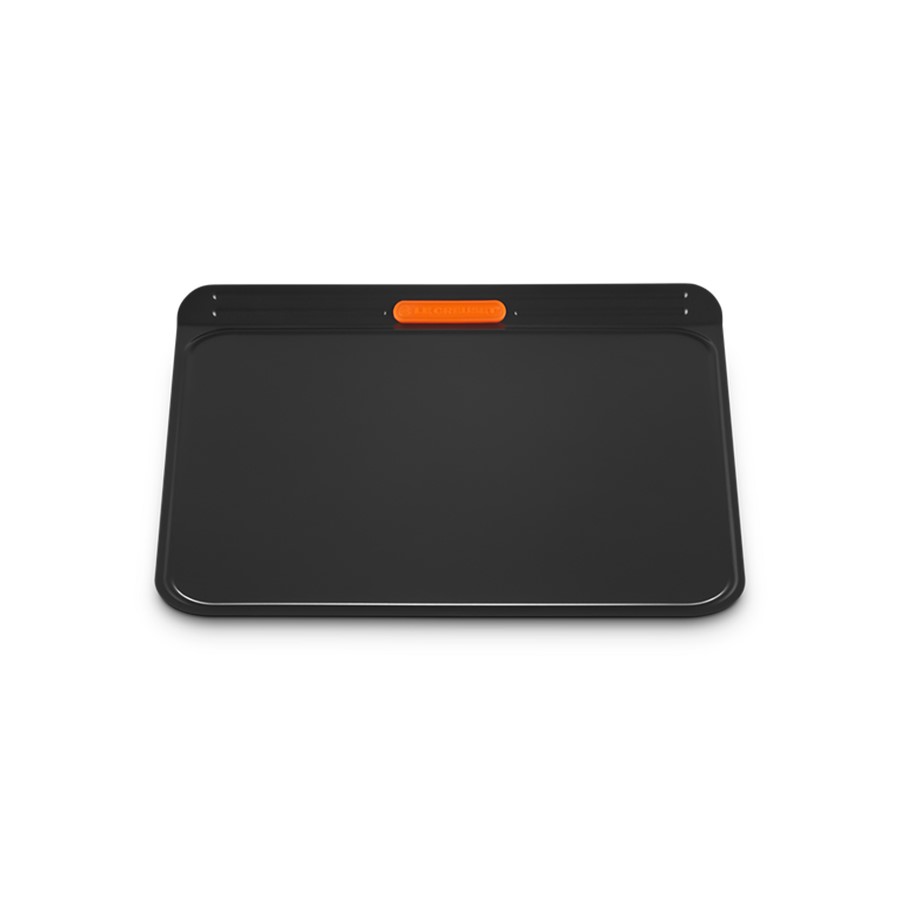 additioanl image for  Le Creuset Insulated Cookie Sheet Black 