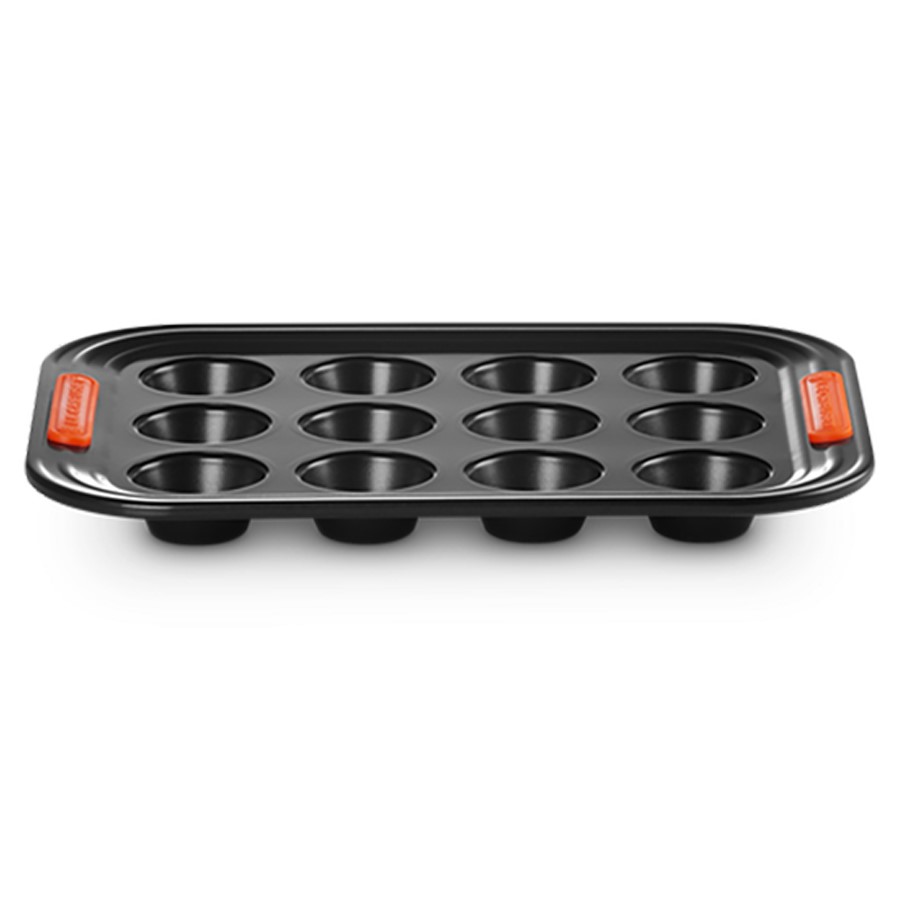 additioanl image for  Le Creuset 12 Mini-Cup Muffin Black Tray 
