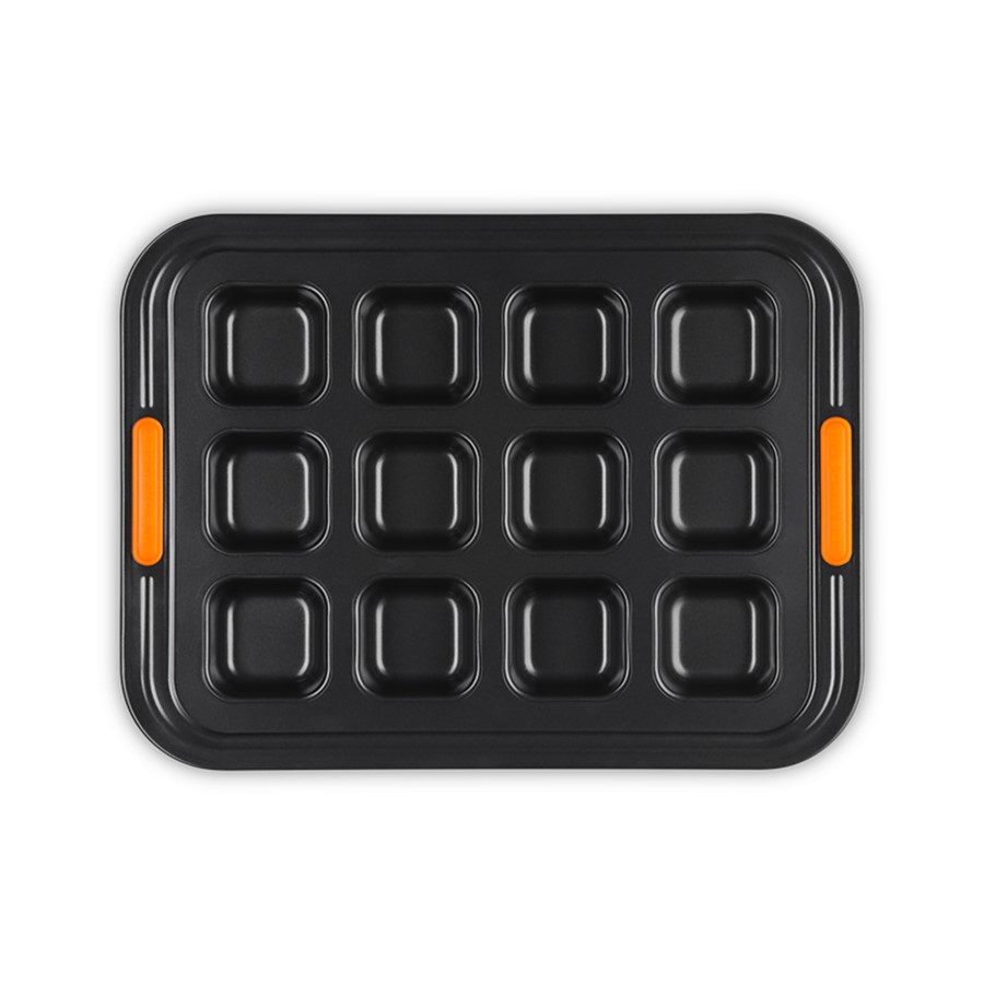 additioanl image for  Le Creuset 12 Cup Brownie Tray Black 