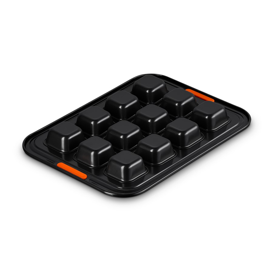 additioanl image for  Le Creuset 12 Cup Brownie Tray Black 