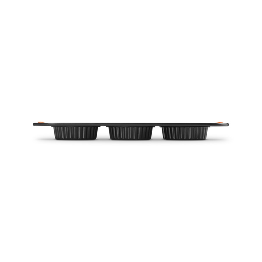 additioanl image for  Le Creuset 6 Cup Fluted Tarte Tin Black 