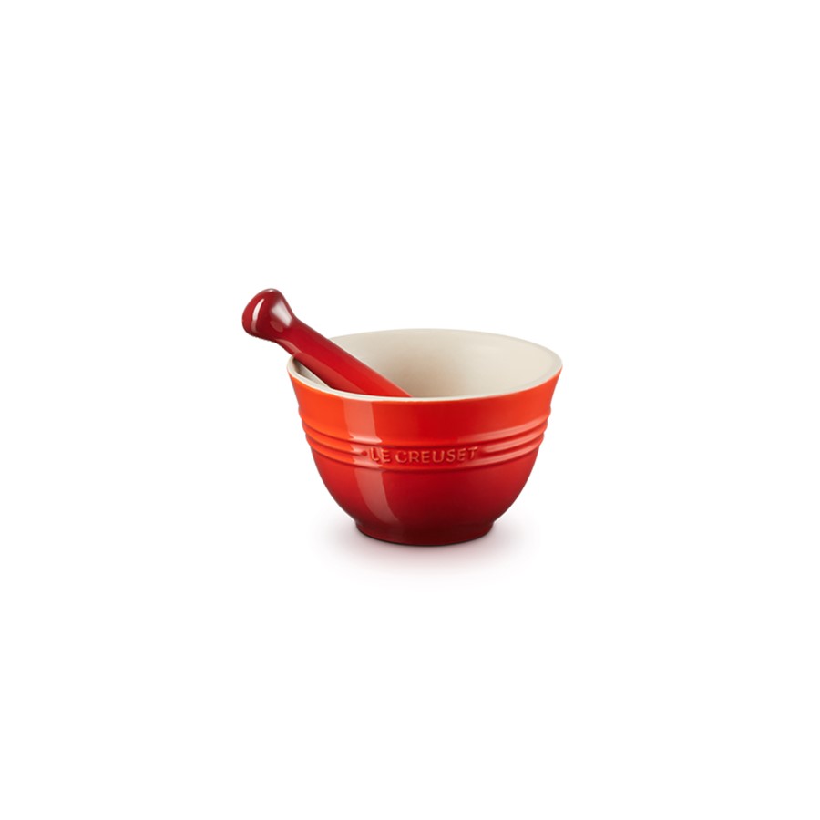 Le Creuset Mortar & Pestle Cerise 300 ml Image