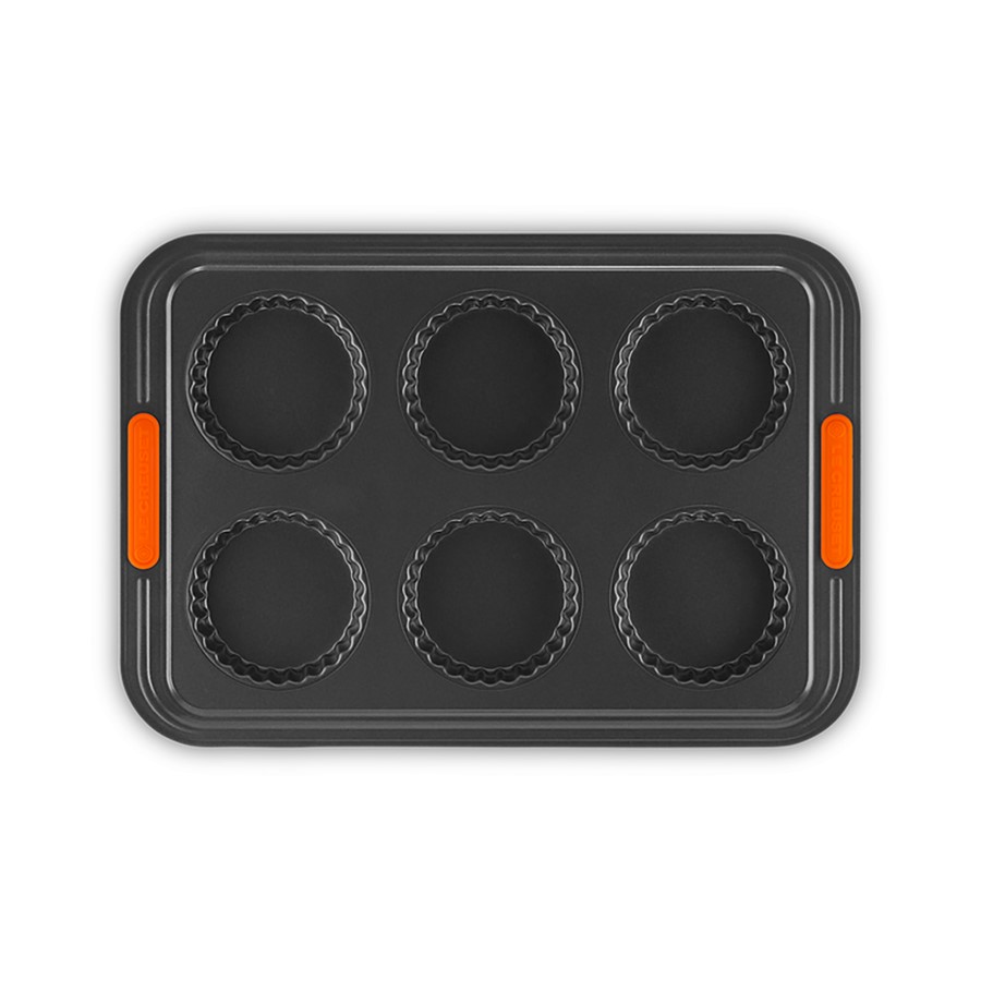 product image Le Creuset 6 Cup Fluted Tarte Tin Black 